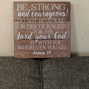 3/$15 💕Joshua 1:9 Wall Art